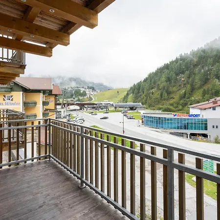 Mountain View - Steinadler * Obertauern